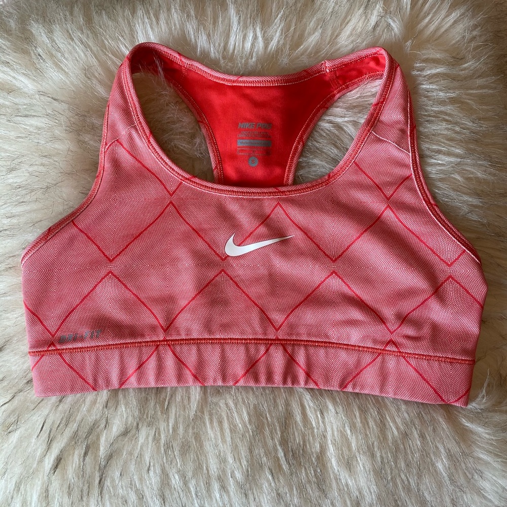 {Nike} Pink Pro Dri-Fit Sports Bra - Small